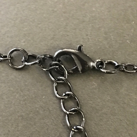 Mary Poppins Silhouette Black Bezel Necklace - Picture 5 of 5